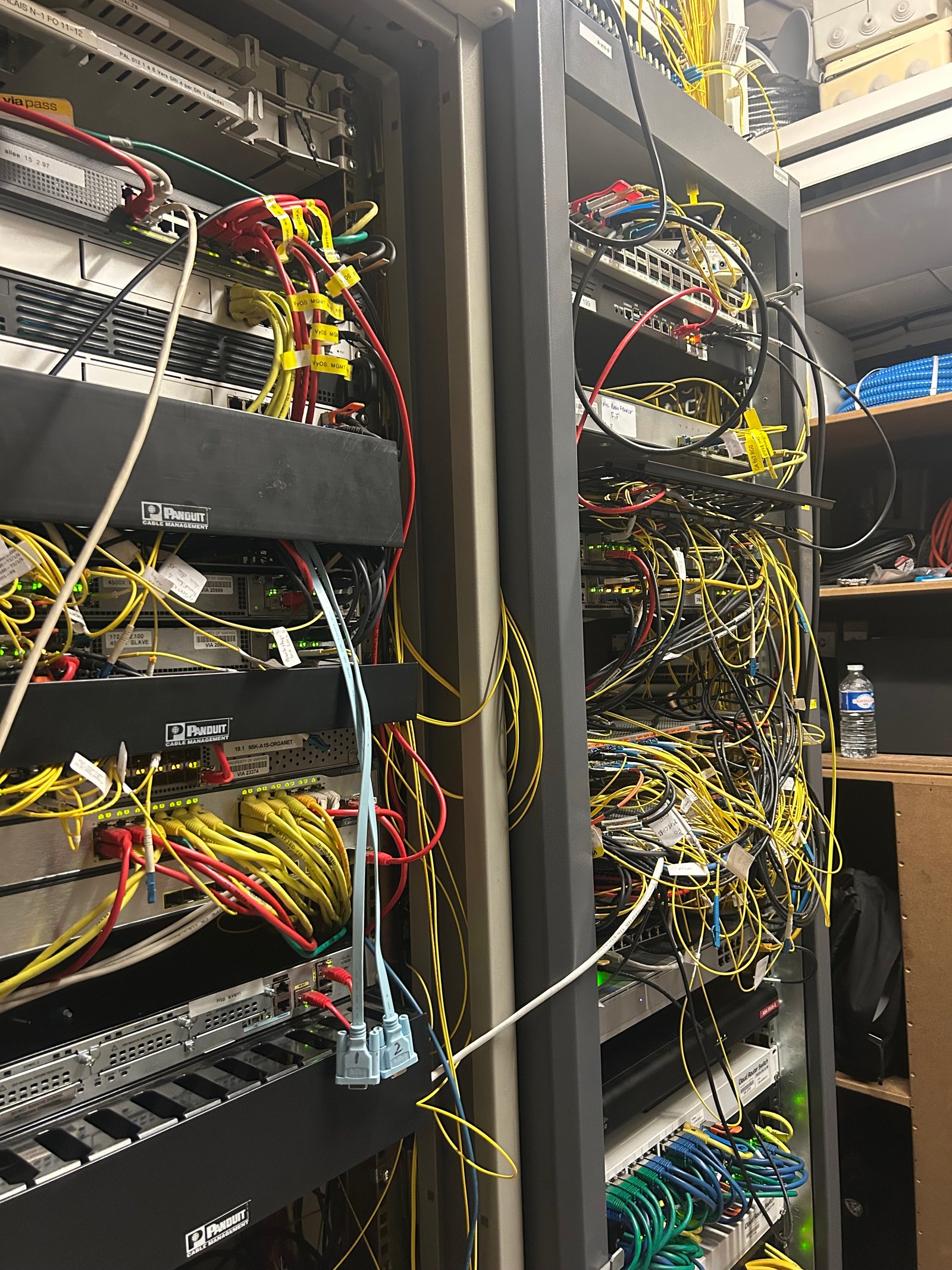 Network racks with dense and heterogeneous cabling